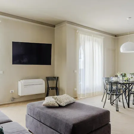 Pinoli Modern With Elevator And Balcony *