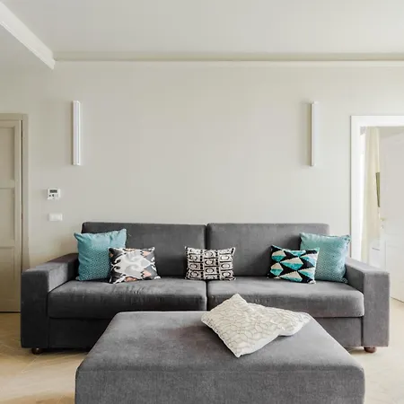 Daire Pinoli Modern With Elevator And Balcony Lucca